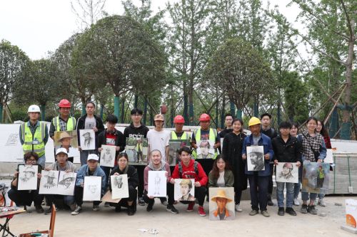 致敬軍運勞動者  手繪最美奮斗人 華師美院學(xué)生為軍運會建設(shè)者畫像(圖5)