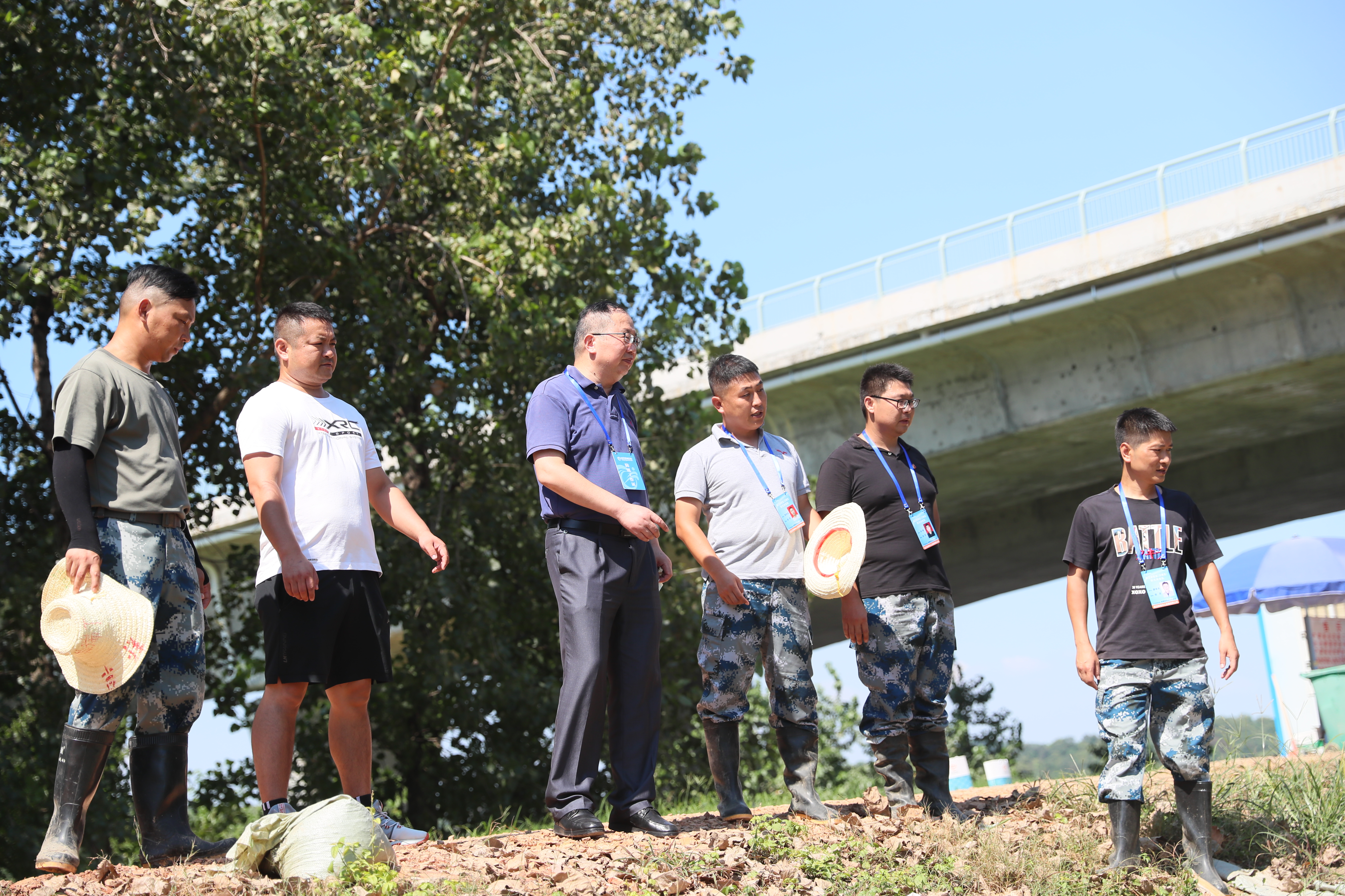 退役不退志 退伍不褪色 ——記公司防汛抗洪突擊隊(duì)退伍軍人(圖2)